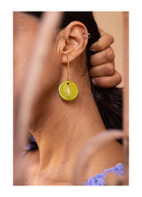 Load image into Gallery viewer, فَيْض Fayd green dangle earrings